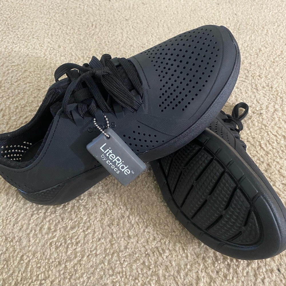 Crocs tennis